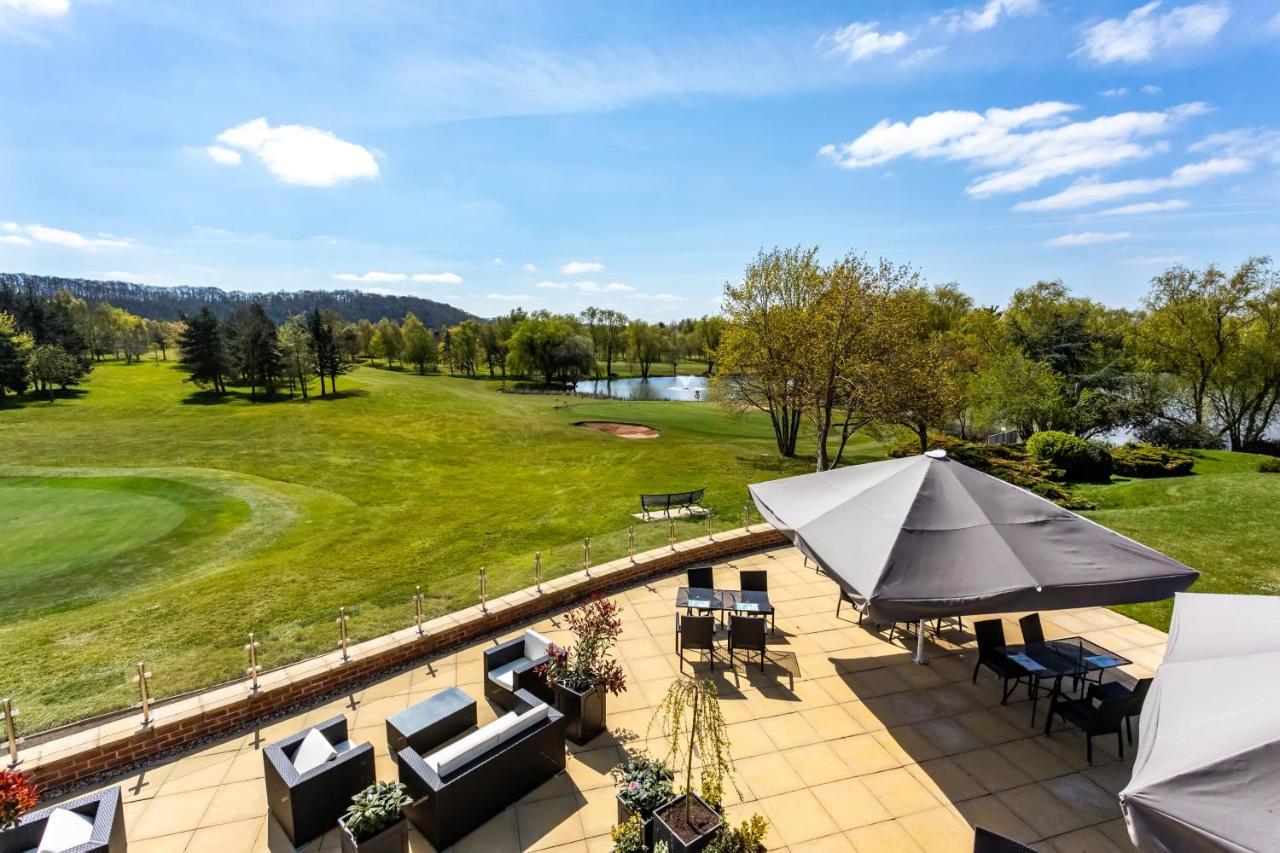 The Vale Golf & Country Club Bishampton Exterior foto